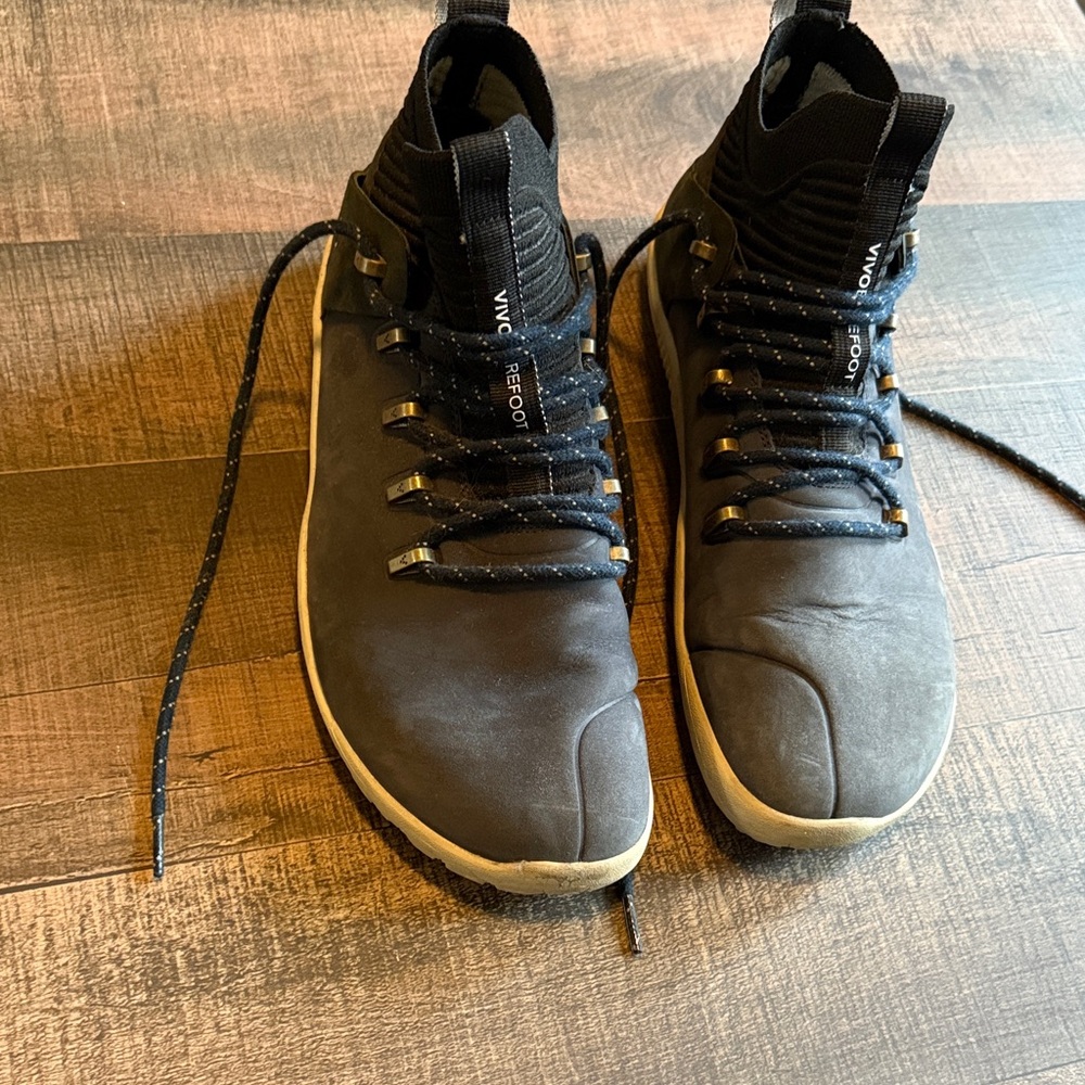 Vivo Barefoot Charcoal and Beige Sneakers
